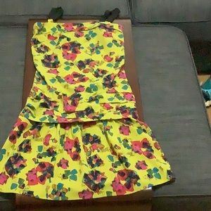 Fun dress, size 4, a Rachel Roy brand
